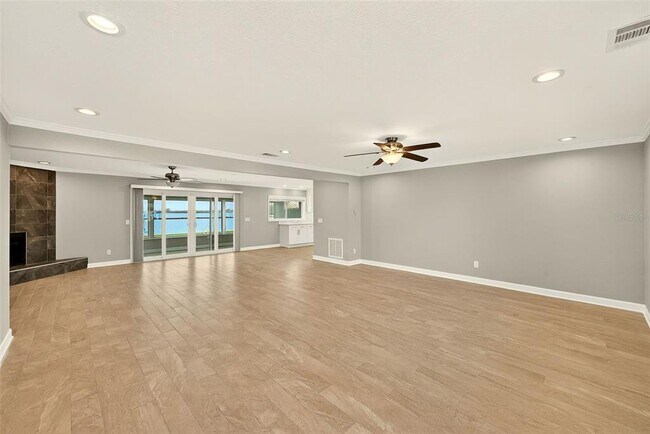 Photo - 5434 Oakhurst Dr