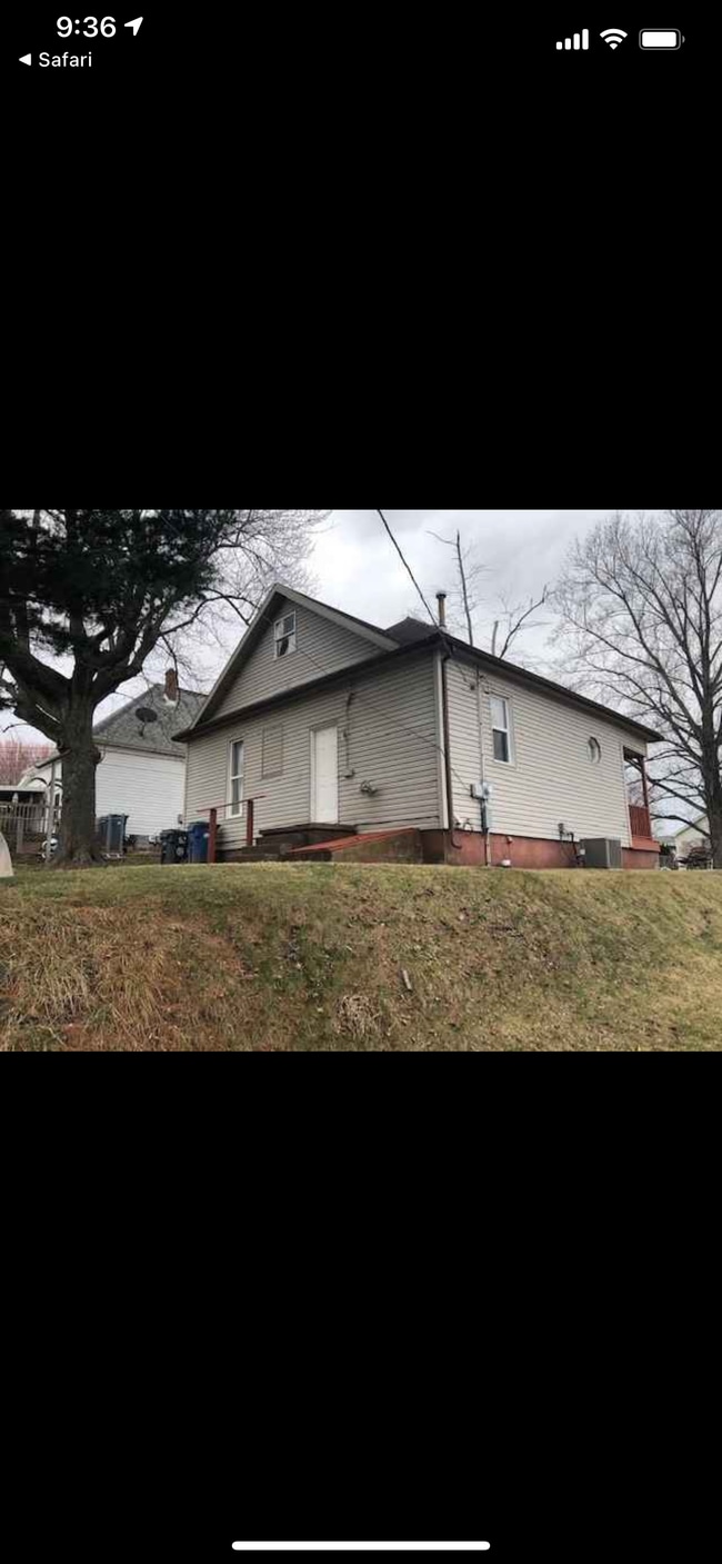 Photo - 1004 South First Street