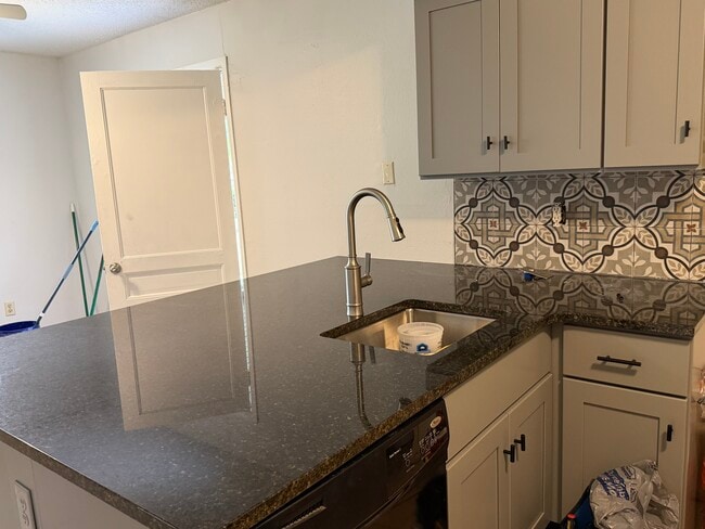 Photo - 2917 Magnolia Ave