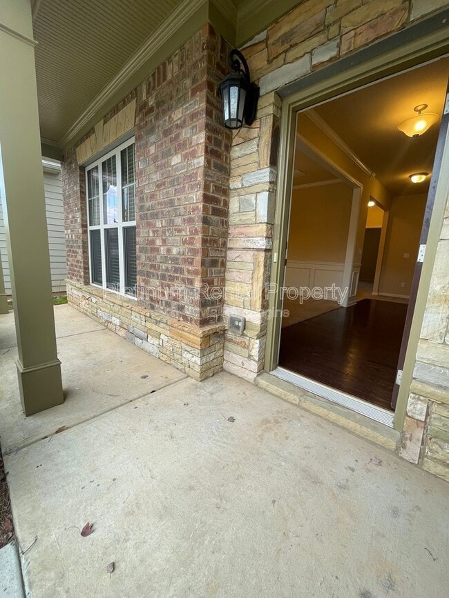 Photo - 5755 Rialto Way