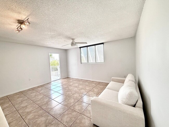 Photo - 3930 S Roosevelt Blvd Unit N204