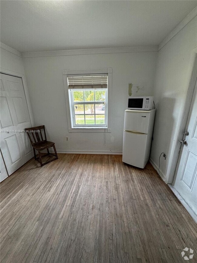 Building Photo - 200 NW 63rd Ave Rental