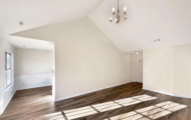 Photo - 1205 Eagle Ridge Dr