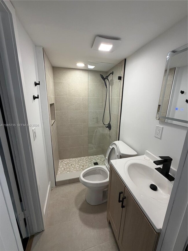 Photo - 9175 Fontainebleau Blvd