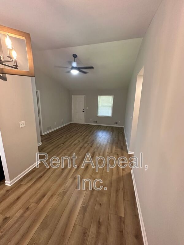 Photo - 1914 Suwanee Terrace