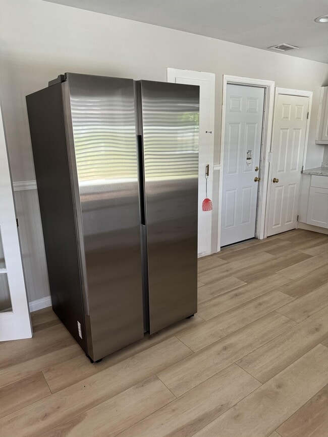 Photo - 9309 Galston Dr