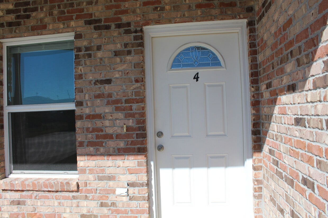 Units Same - 741 N Nicholson Ave (Long Beach, MS)