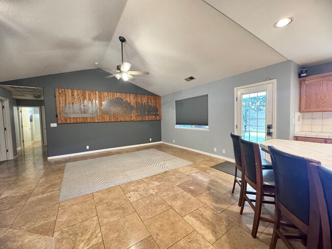 630 W 6th Ave