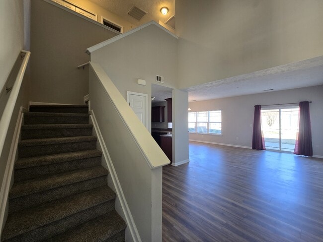 Photo - 1073 Somerset Springs Dr