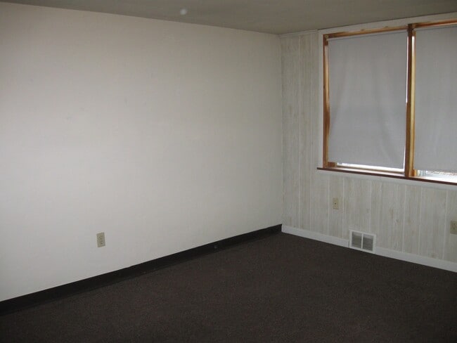 Photo - 2 Bedroom, 1 Bath Townhouse