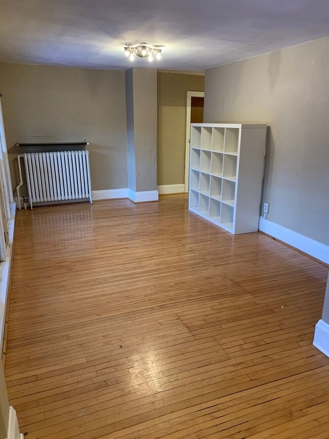 Photo - 116 Lexington Pkwy N Unit Apt 2