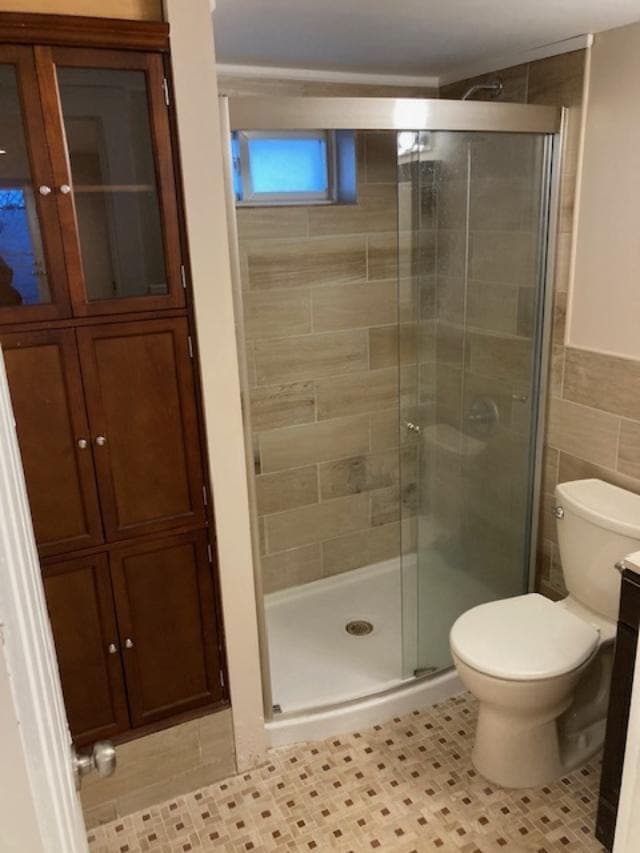 Photo - 636 Hoover St Unidad Lower level