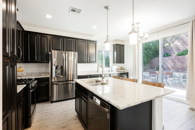 Photo - 7333 Chesapeake Cove St