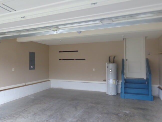 Photo - 3462 Southwood Dr