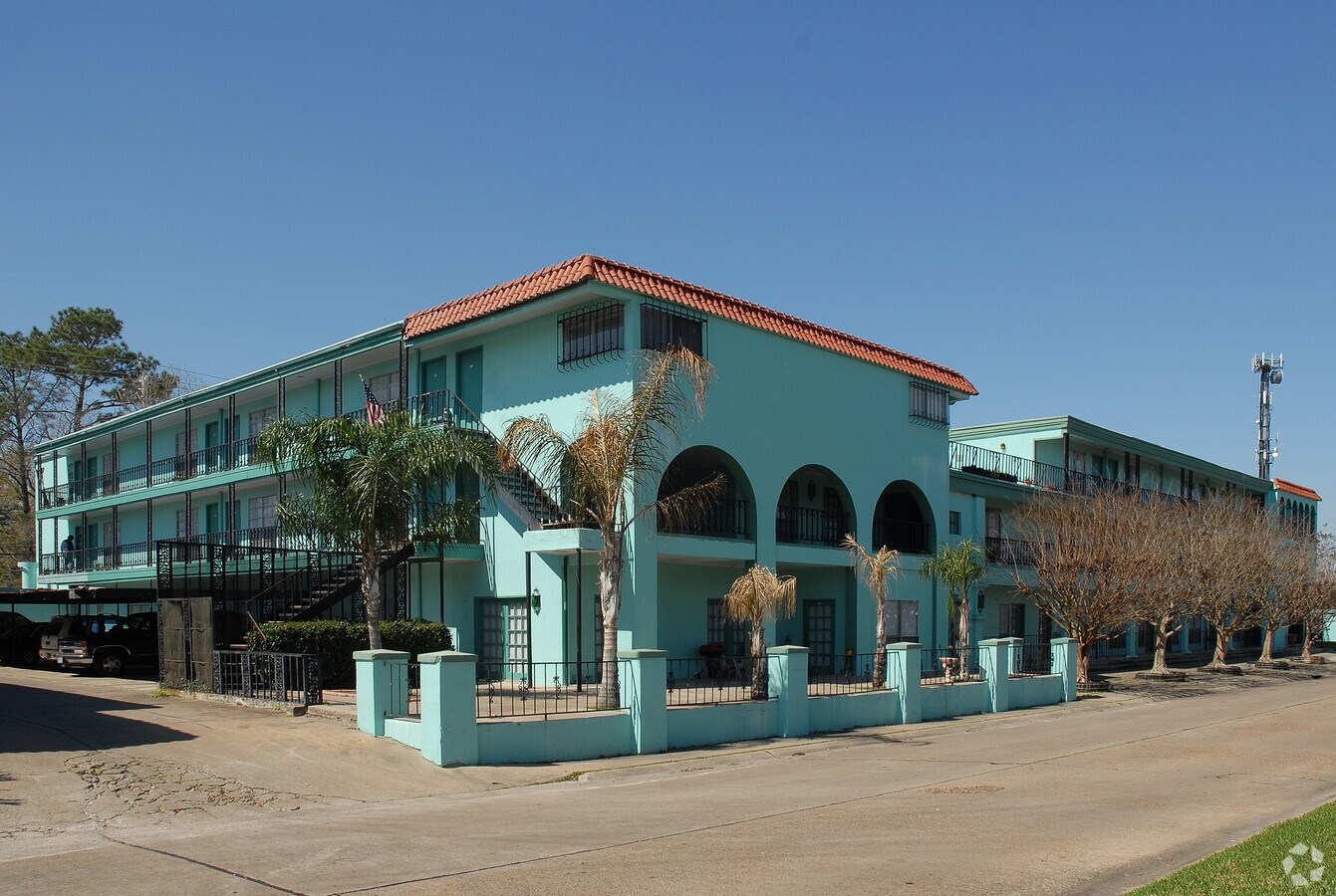 Nassau Bay Villa - Nassau Bay Villa Apartments