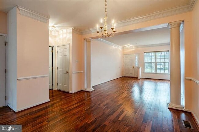 Photo - 143 Birchwood Dr