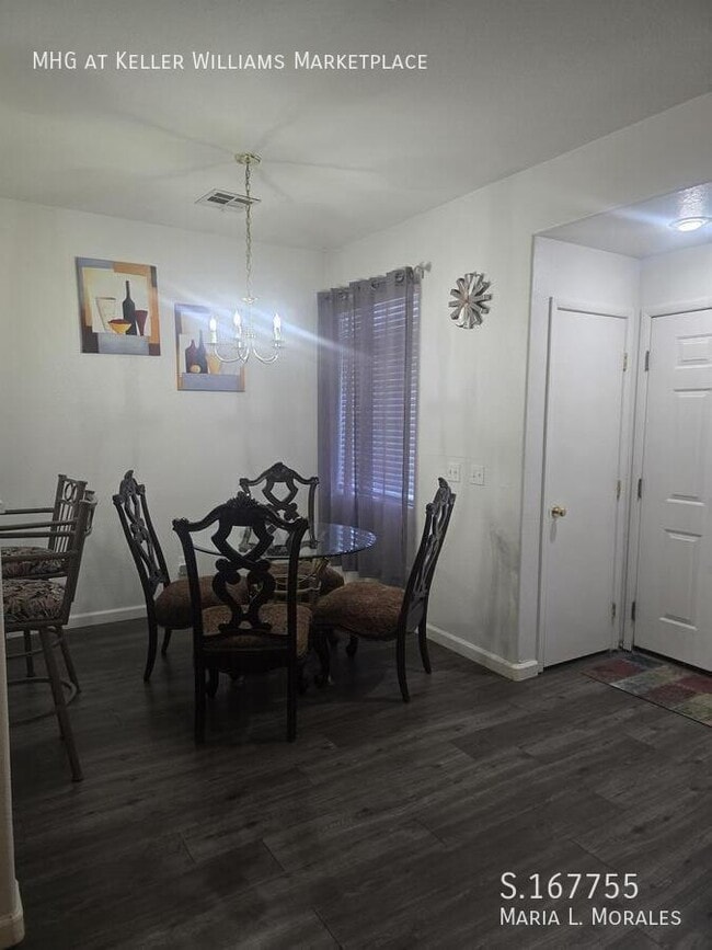 1009 Nevada Sky St