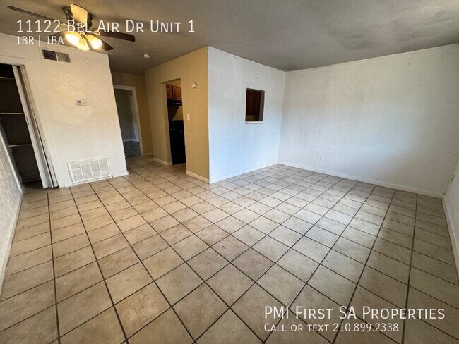 Building Photo - 11122 Belair Dr Unit 1 Rental