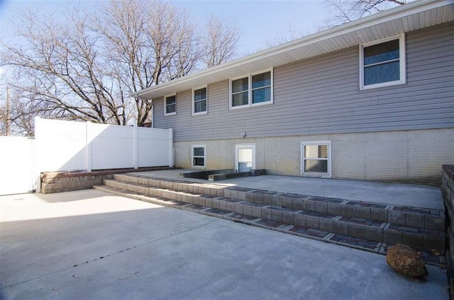 Photo - 1003 Olive St