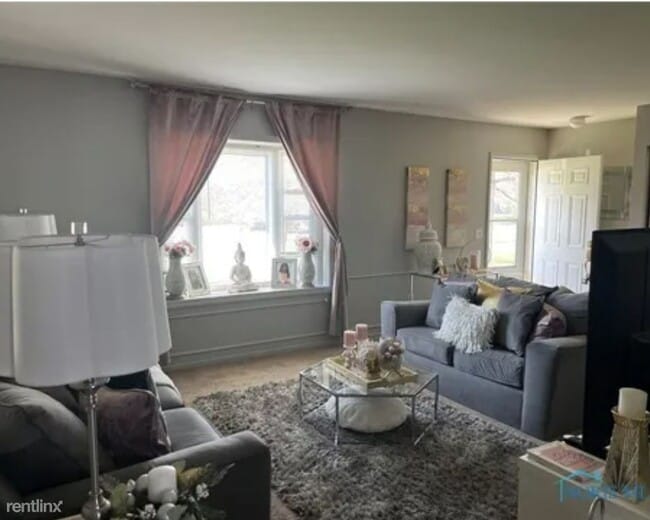 Photo - 3 br, 1.5 bath Condo - 5843 Cresthaven Lane A