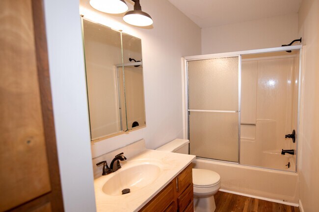 Photo - 146 Pierre Pl Unidad 146