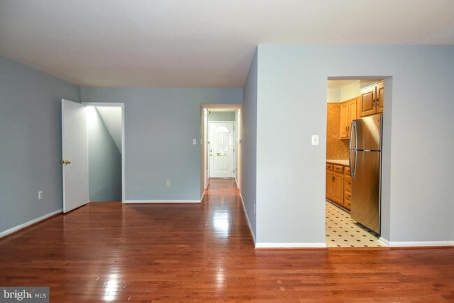 Photo - 14 Fenceline Dr