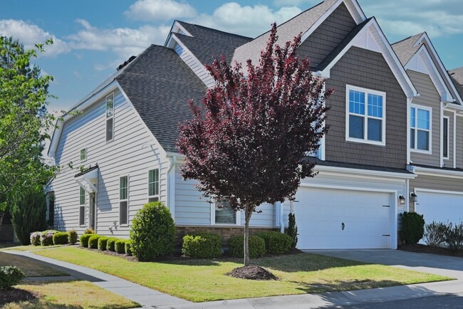 Building Photo - 335 Acorn Hollow Pl