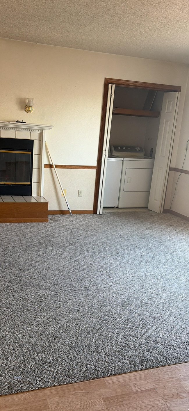 Photo - 1402 5th Ave Unit 2