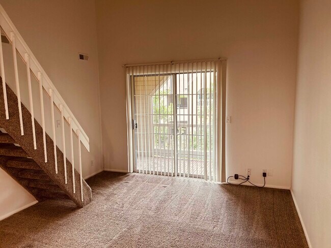 Photo - 1216 E Waterside Cv Unit 32