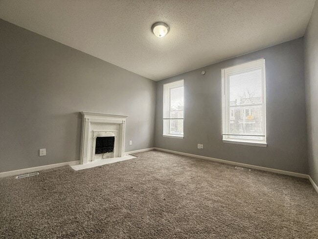 Photo - 5345 Wells Ave Unidad 1st Floor