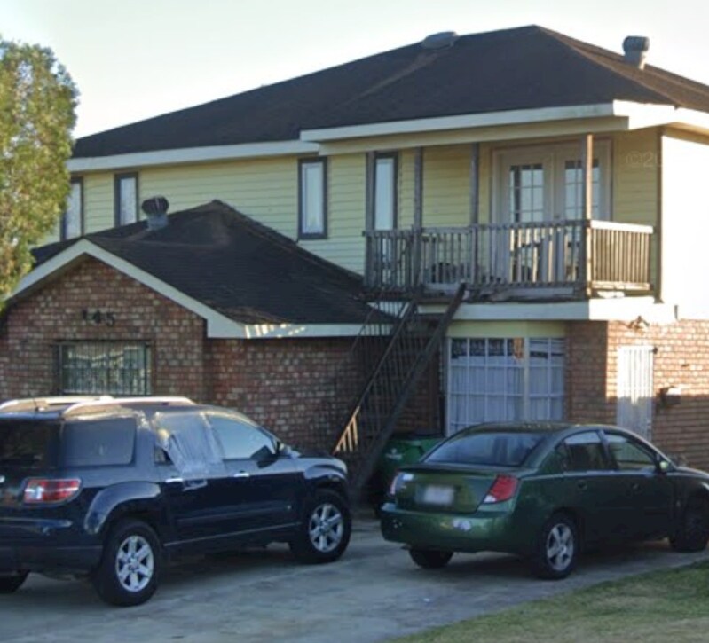 Photo - 145 Dillard Dr