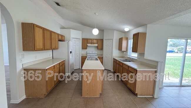 Photo - 5190 Tanner Rd