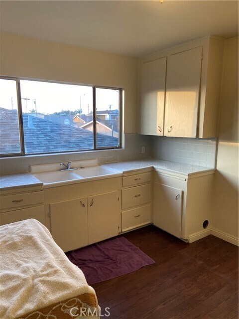 Photo - 11140 S Mariposa Ave