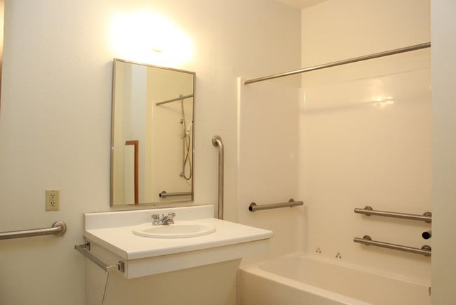Photo - Century Plaza Apartments