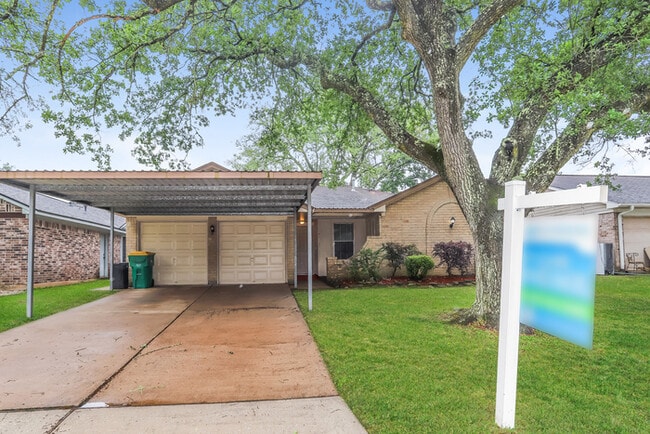 Building Photo - 4313 Lariat Dr