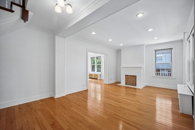 Photo - 155 Sunset Ln