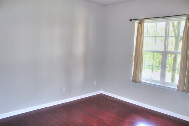 Photo - Great 2 Bedroom, 3 Floor Town Home with 1st Floor Bonus Room- Morrisville - Available July 15th!