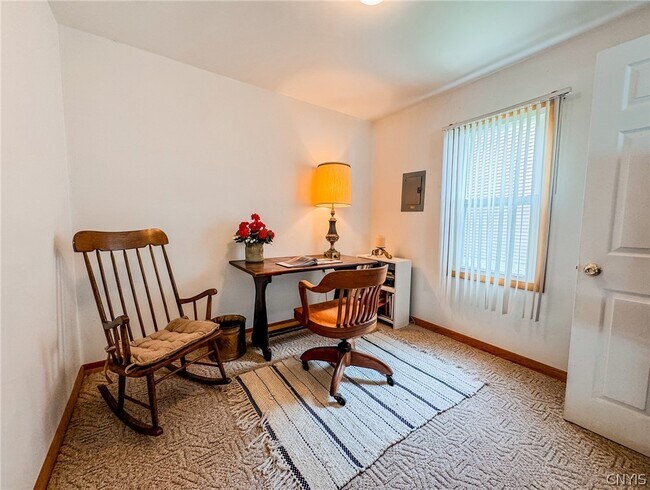 Photo - 340 Lane 8