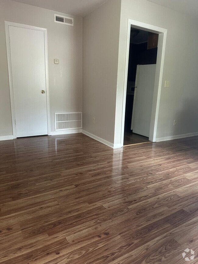 Building Photo - 718 Windsor Ave SW Unit A Rental