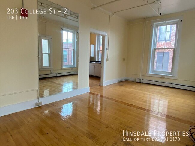 Photo - 203 College St Unidad 2