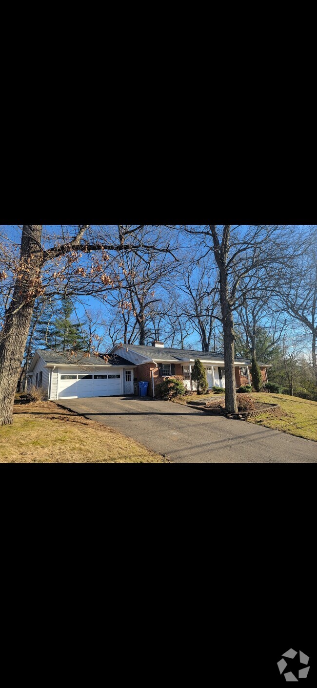 Building Photo - 233 Ferguson Rd Rental