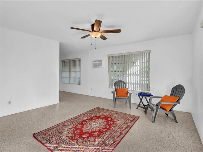 Photo - 2191 NE 172nd St Unidad 2191