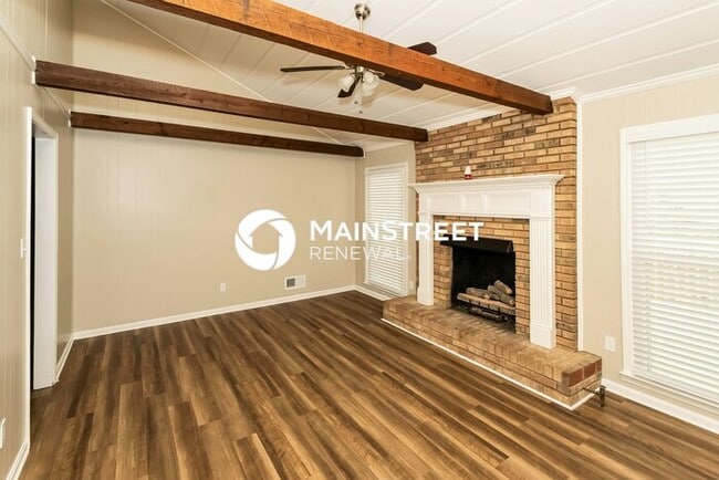 3 Bedroom Pet-Friendly Home in Birmingham, AL with Main Street Renewal