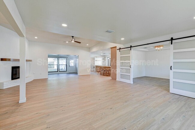 Photo - 5655 Wigton Dr