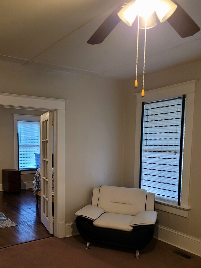 Photo - 2763 Vineville Ave Unit Side B