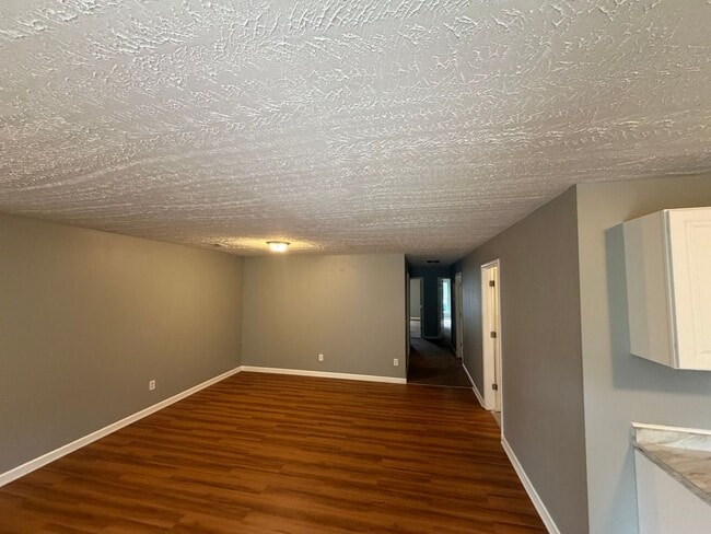 314 W 9th St Unit 314 W. 9th St UNIT2