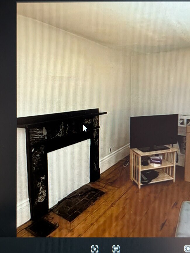 Photo - 15 Laurel St Unit 1