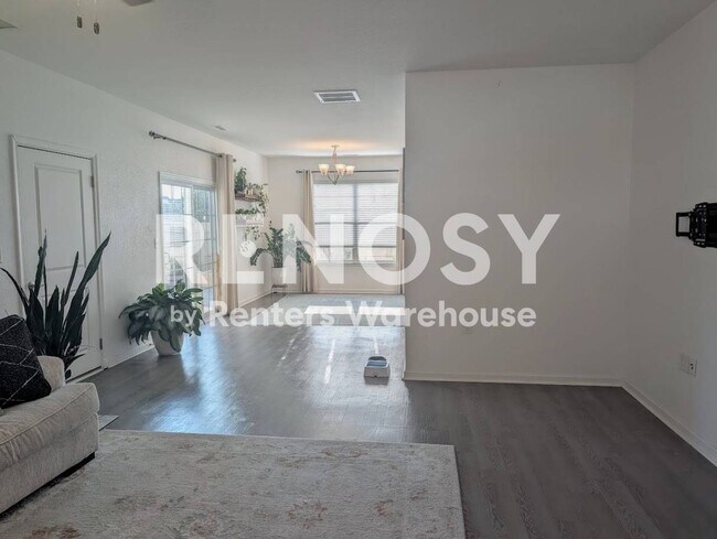 Photo - 1914 Canning Pl