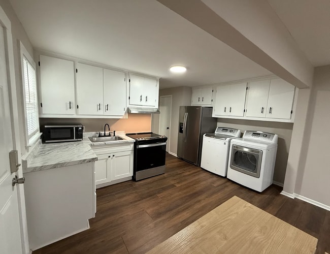 Photo - 20 Burgess Ave