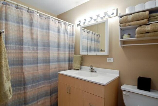 Beautiful 2 Bed, 1 Bath Condo Garden Unit ... - Beautiful 2 Bed, 1 Bath Condo Garden Unit ...